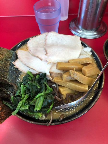 「家系味噌(中) 900円」@横浜ラーメン 相馬家の写真