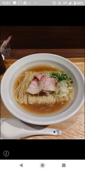 「銀鱗伊吹いりこと蟹煮干蕎麦(伊吹島沖いりこ、自家製ソフトシェルマ」@NIBOSHIMANIAの写真