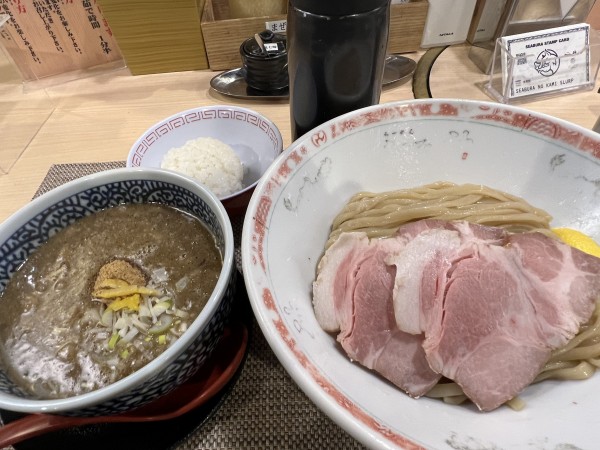 「つけ麺・中　〆ご飯付き(1100円)」@らーめん セアブラノ神 壬生本店の写真