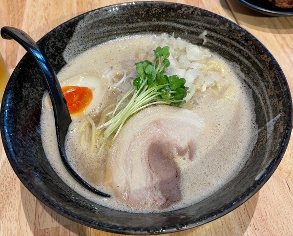 「濃厚らーめん」@みつ星製麺所 福島本店の写真