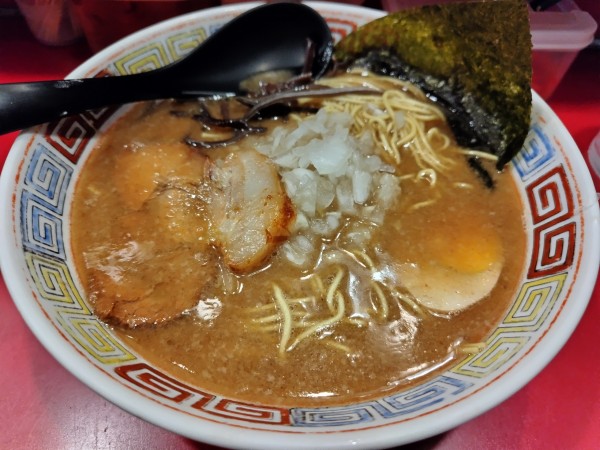 「とんこつ正油 :バリカタ」@長浜らーめん 世田谷店の写真