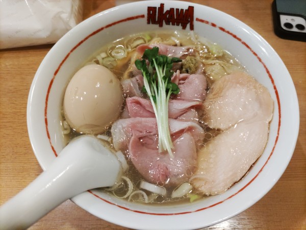 「特製牛貝清湯塩中華そば·替玉」@中華そば 流川の写真