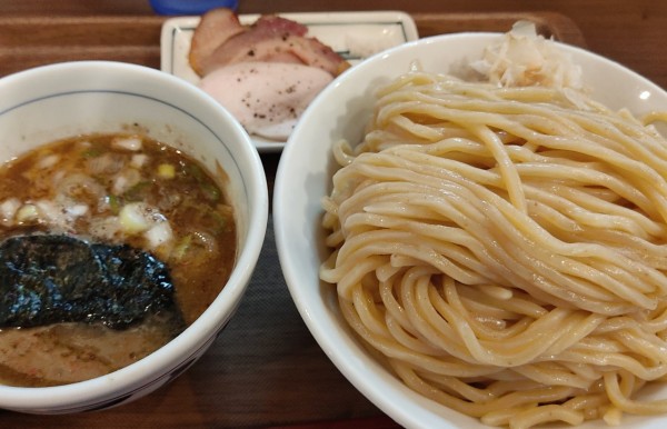 「大山鶏のつけめん　大盛」@つけめん さなだの写真