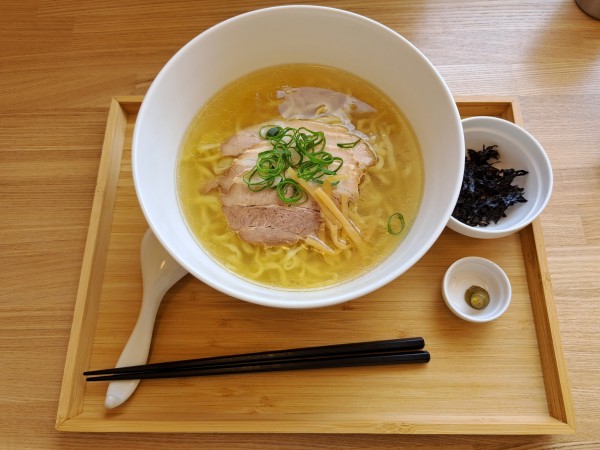 「金の鶏醤油拉麺」@鶏醤油拉麺専門店そうわの写真