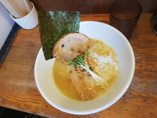 「鶏白湯そば」@煮干しそば 虎愼の写真