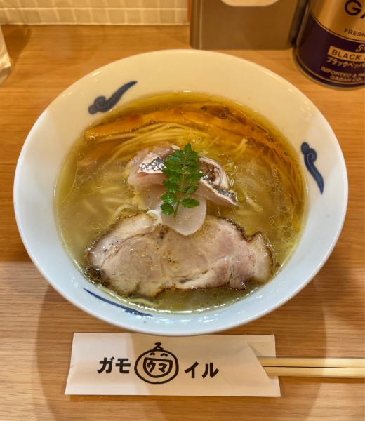 「鯛塩らーめん（950円）」@RAMEN ガモウスマイルの写真