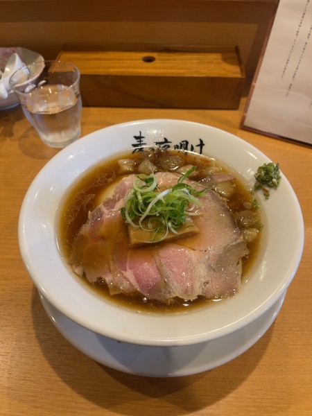 「味玉牛醤油と山椒の中華そば （980円）」@麦の夜明けの写真