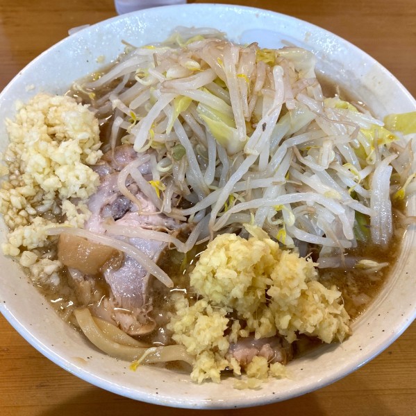「ラーメン（少なめ）900円」@ラーメン 滋悟郎の写真