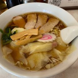 チャーシューワンタンメン（固め）900円