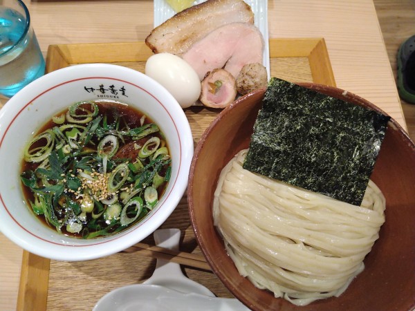 「ホロホロ南蛮つけ蕎麦(¥1000)特製トッピング(¥350)」@中華蕎麦 時雨の写真