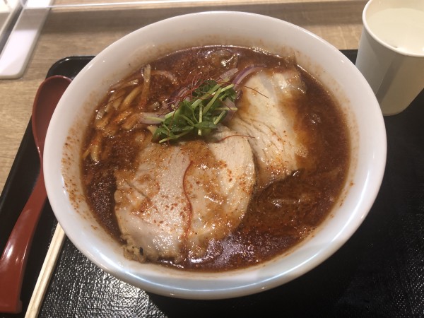 「海老塩ラーメン」@富川製麺所 新千歳空港店の写真