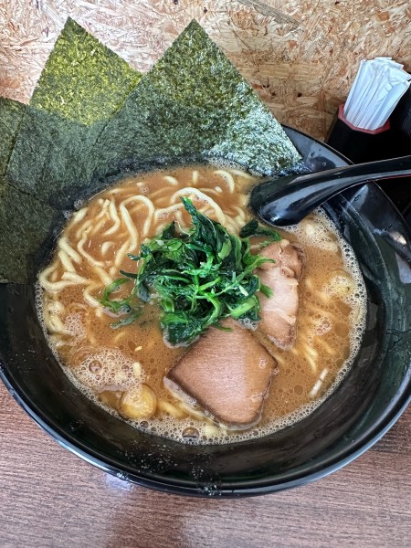 「醤油ラーメン」@豚骨醤油 鈴之木の写真