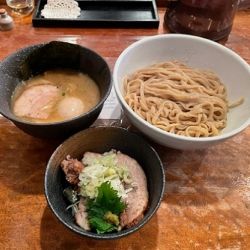 つけ麺セット 1,150円＋味玉 100円。