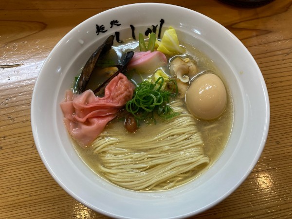 「【10周年限定】10貝貝王拳¥1000+味玉¥120」@麺処 いし川の写真