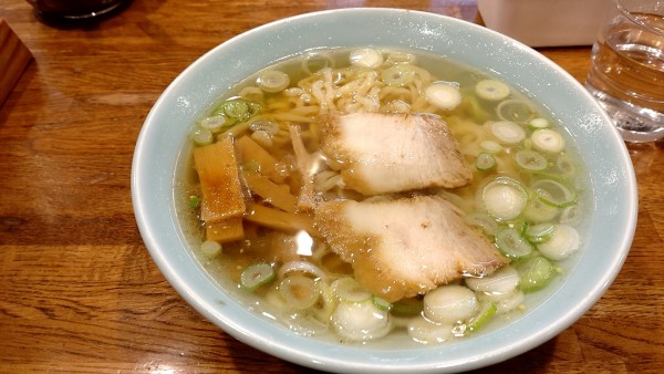 「醤油ラーメン 700円」@丸信ラーメン 駅前店の写真