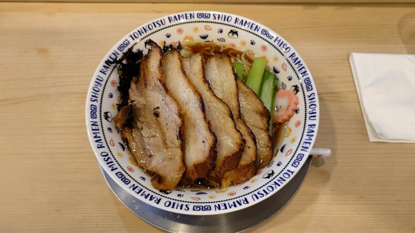 「夜鳴き中華そば 東 800円 + 半チャーハン 400円+α」@中華そば すばる食堂の写真