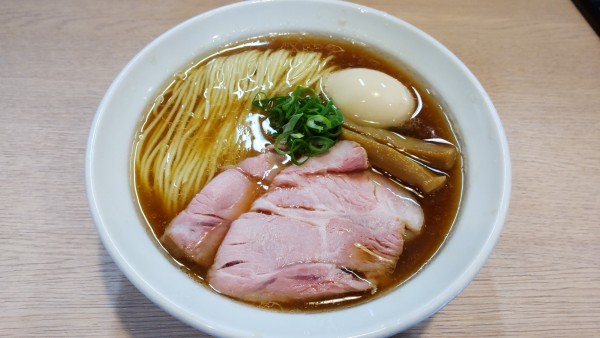 「特製醤油ららーめん　　　1000円」@麺笑巧真の写真