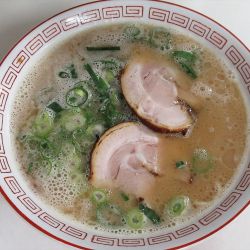 ラーメン（750円）