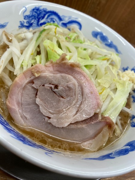 「ラーメン並 野菜少なめ ニンニク」@ジャンクガレッジ 新所沢店の写真