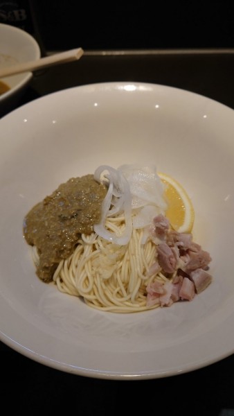 「牡蠣アンチョビガーリック」@煮干乱舞の写真