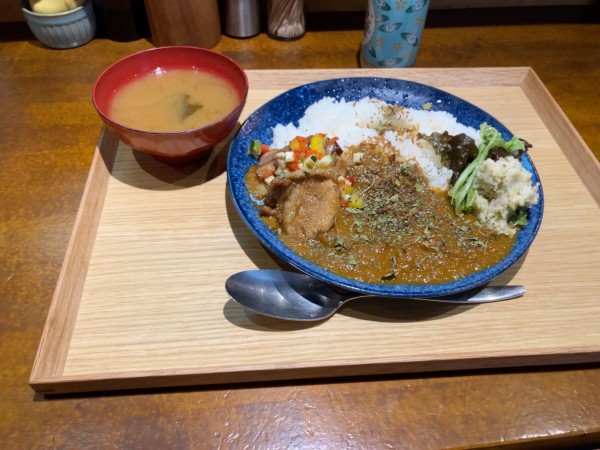 「ポークカレー　1200円」@神田カレー屋 ツバキの写真