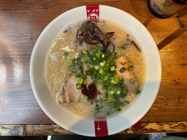 「ラーメン、替玉」@ラーメン凪 豚王 渋谷店の写真