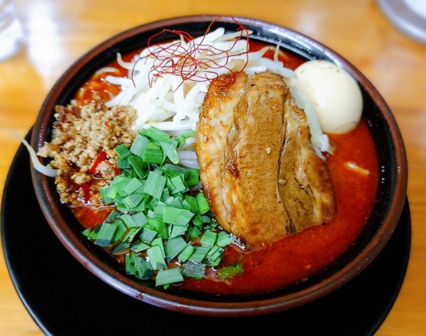 「しびれベトコン誤爆」@ラーメン・つけ麺 爆王の写真