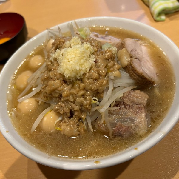 「ラーメン（硬め）　うずら　バラナンコツ」@ピコピコポンの写真