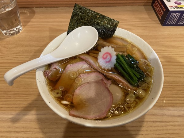 「チャーシュー麺、味玉(1050円)」@白河手打中華そば 中村の写真