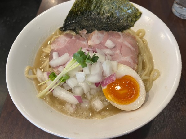 「ラーメン大（濃厚鶏豚、熟成麺）」@自家製熟成麺 吉岡 田端店の写真