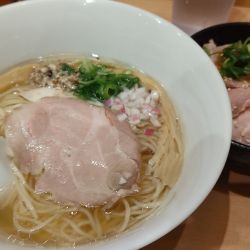 鯛塩そば　レアチャーシュー丼小