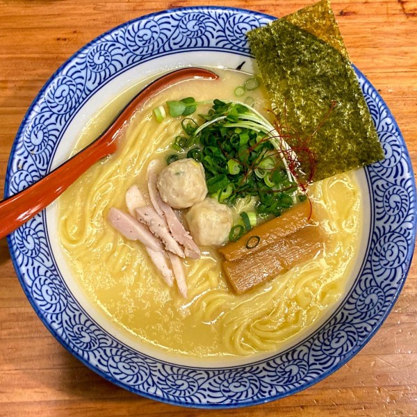 「濃厚鶏塩らーめん ¥960」@赤坂麺処 友の写真