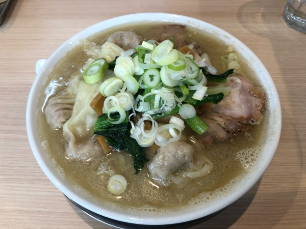 「塩ワンタンメン」@桜上水 船越の写真