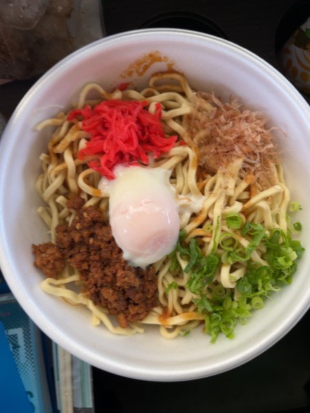 「山川のあぐーまぜそば」@リトル沖縄 西武ドーム店の写真