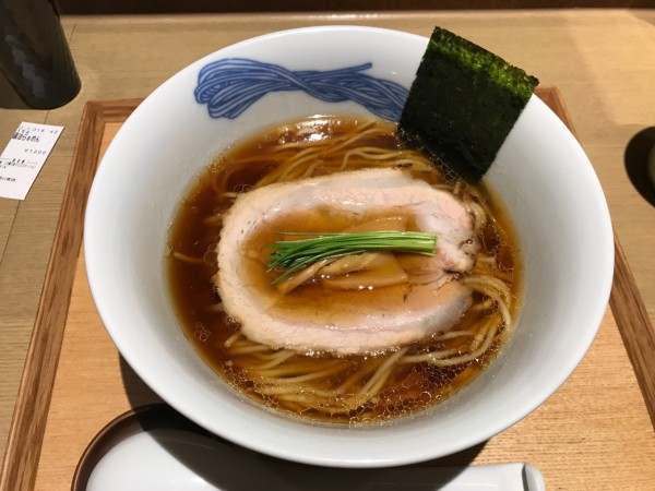 「醤油らぁ麺」@NIPPON RAMEN 凛 TOKYOの写真
