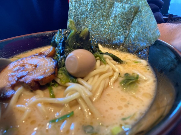 「醤油ラーメン」@麺屋TAKUMI 加須店の写真