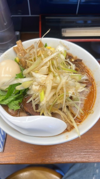 「辛味噌ラーメン全部のせ」@東神田ら～めん3の写真