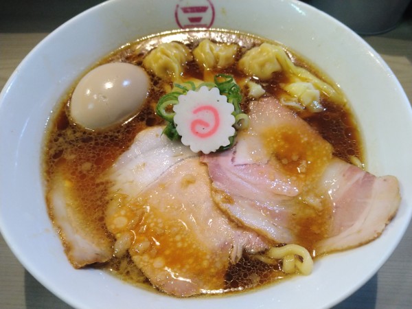 「特中華そば 1150円」@横浜中華そば 維新商店の写真