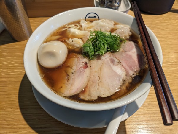 「特製わんたん麺」@中華そば 二階堂の写真