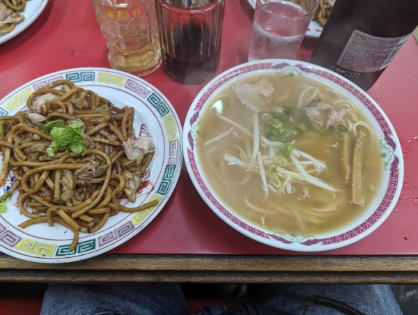 「両方（ラーメン焼きそば）」@江洋軒の写真