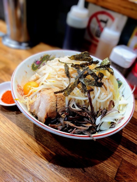 「冷やしまぜそば」@デカ盛り戦隊 豚レンジャーの写真