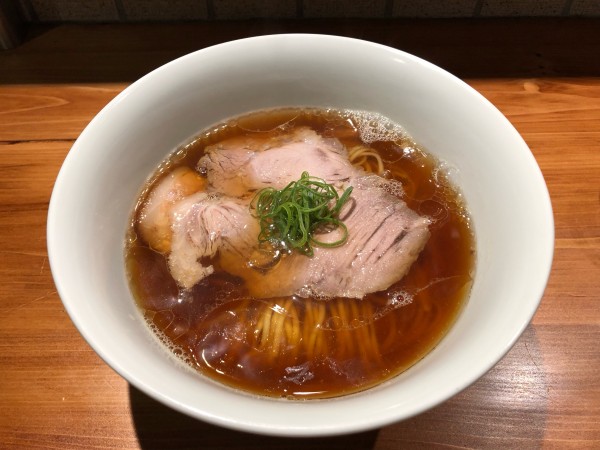 「醤油らぁめん」@麺 ふじさきの写真