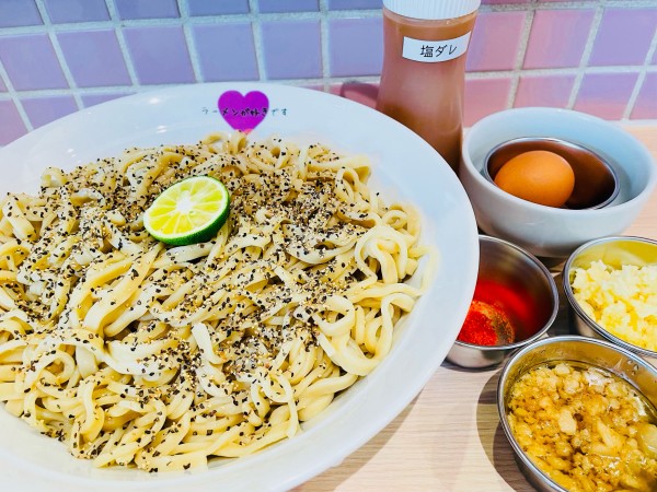 「冷やしTKM 600g 1,000円 脂 50円」@ラーメンが好きです 難波店の写真