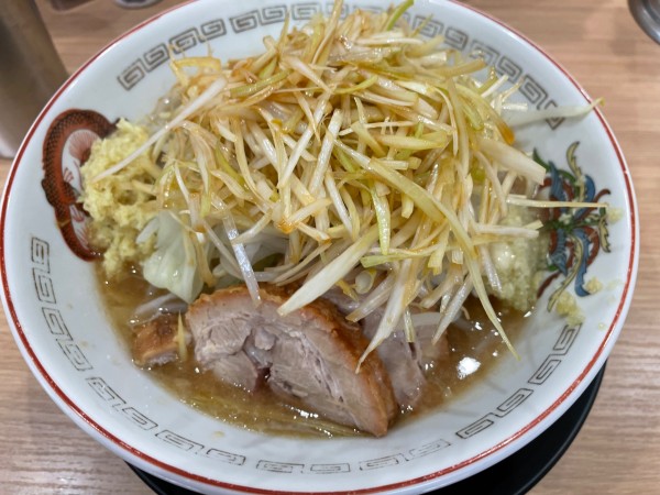 「ミニラーメン、白髪ネギ」@ラーメン豚山 金沢文庫店の写真