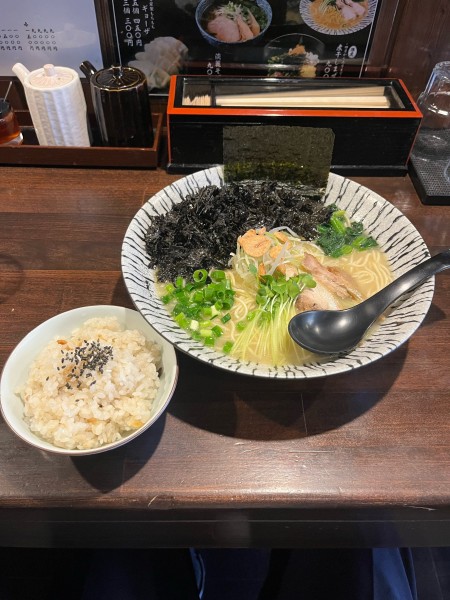 「塩とりそば」@麺匠 伊助の写真