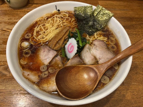 「特盛生姜醤油ラーメン　950円」@新潟長岡らーめん みずさわ 東川口店の写真