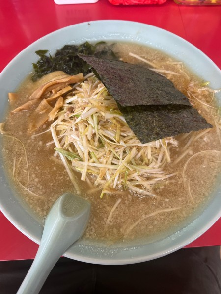 「正油ネギらーめん(890円)+大盛(150円)」@ラーメンショップ 太田店の写真