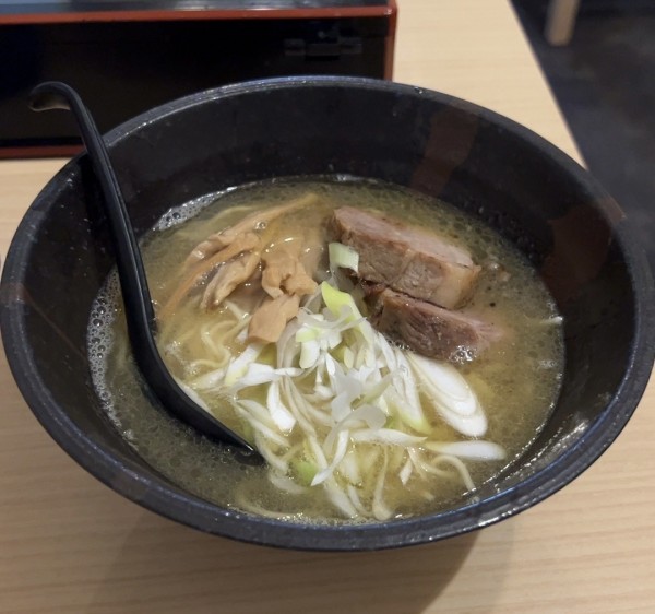 「塩らーめん」@ラーメン大地の写真