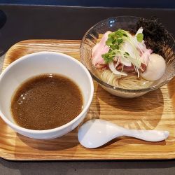 限定めん ざるにぼし+味玉