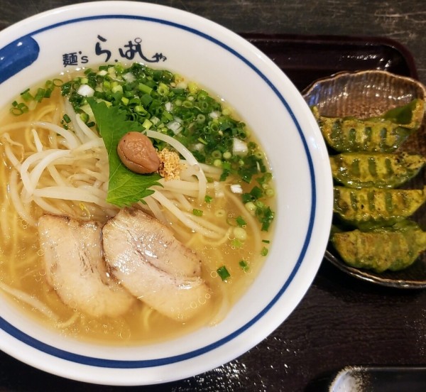 「ぱしゃ塩ラーメン￥７００＋六白六宝餃子（4こ）￥２８０」@麺’s ら.ぱしゃ 水戸店の写真